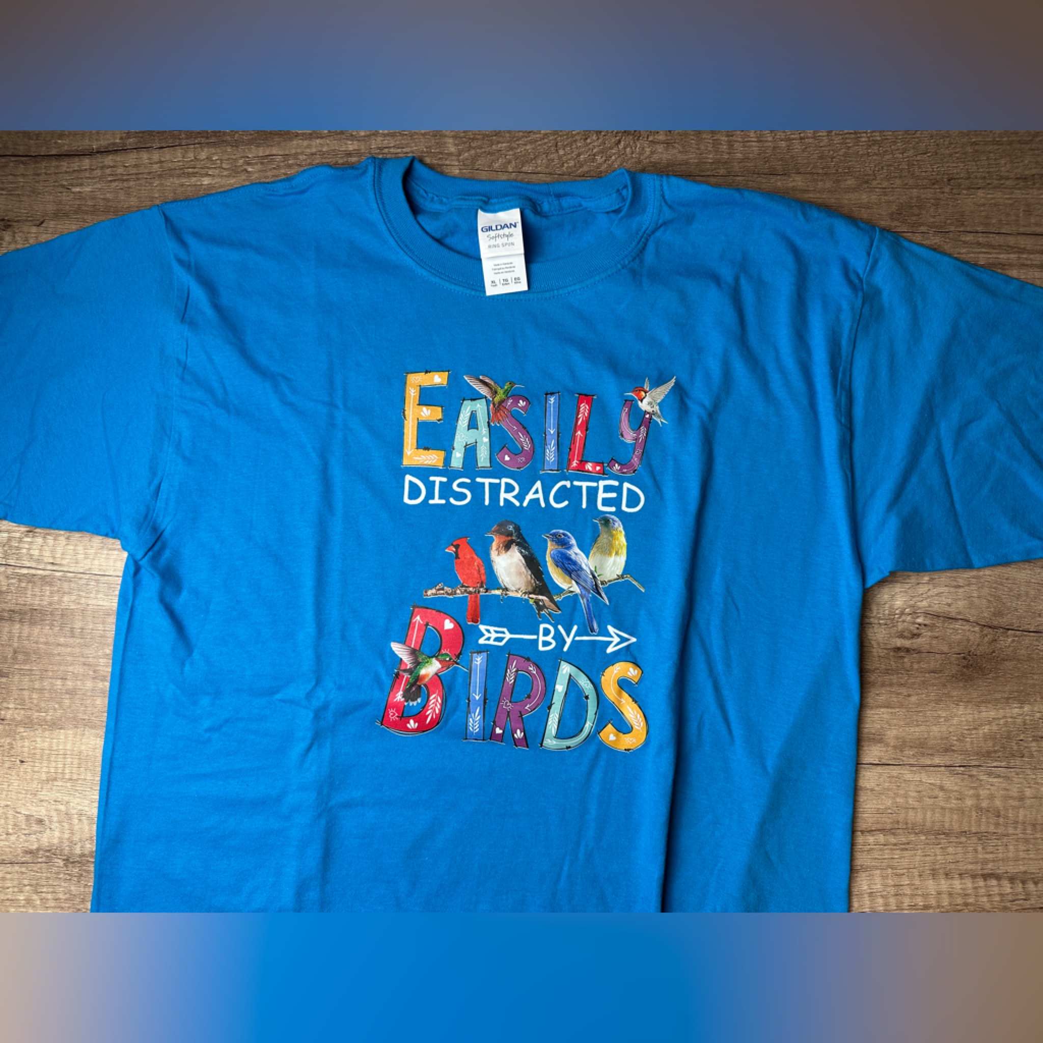 Blue Graphic Tee With Bird Design Women’s Medium Or Youth Xl